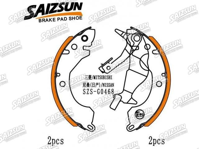 Brake Shoe Set:MB366330