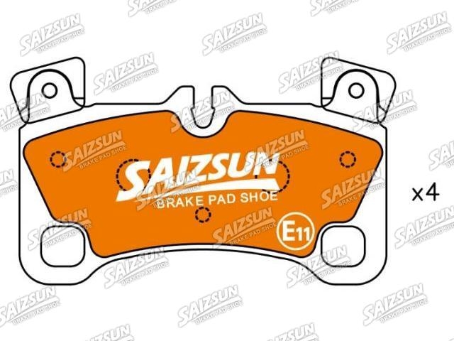 Brake Pad Set:7L0 698 451 E